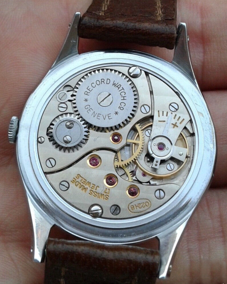 Record Watch Company Genève hand-wound calibre 022-18 movement