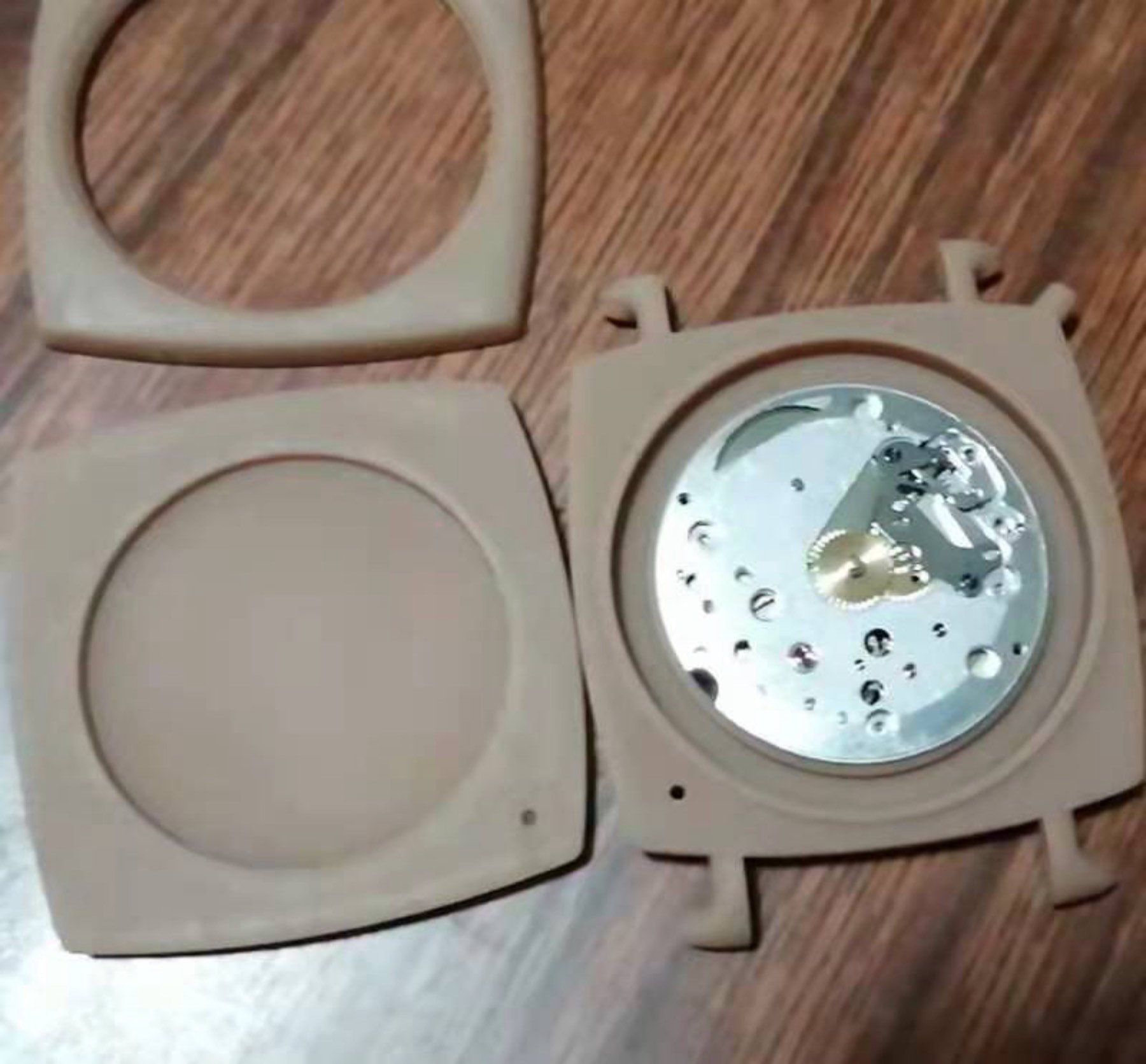 Tilted Watch 3D-printed case prototype photograph, photograph 6