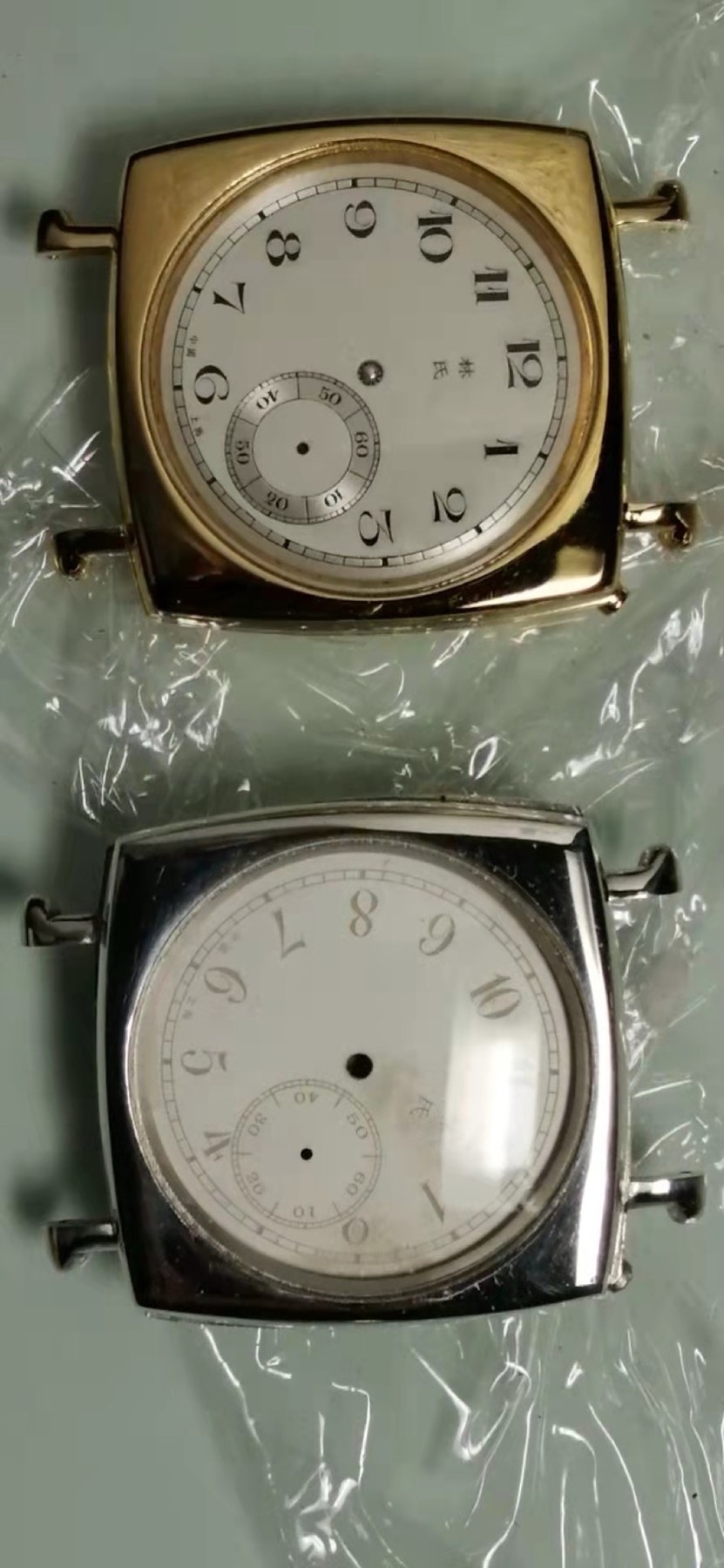 Tilted Watch manufacturing process photograph, photograph 7