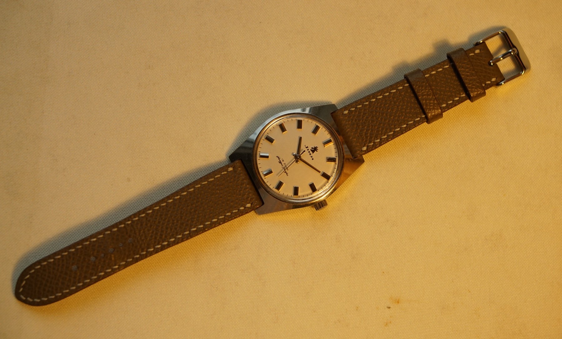 Case and crown detail of the Chinese wristwatches